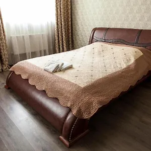 https://chyhorinskyi-hotel.hotels-of-kiev.com