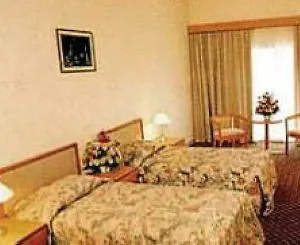 https://lords-po-box-27867.dubaihotelsoffers.com
